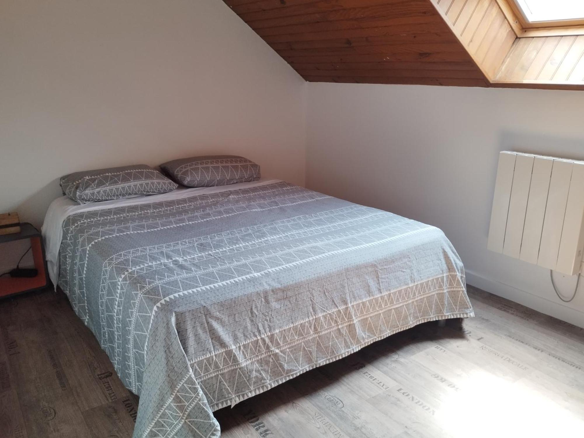 Maison De Ville A 10 Min Du Pal Dompierre-sur-Besbre Bagian luar foto